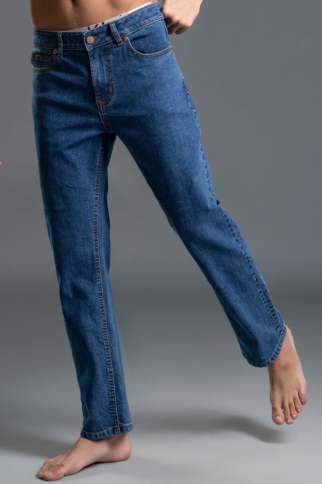 Denim-co mid blue jeans straight fit