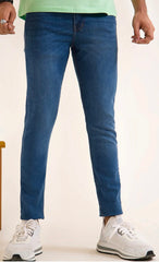 ankle fit Blue Jeans