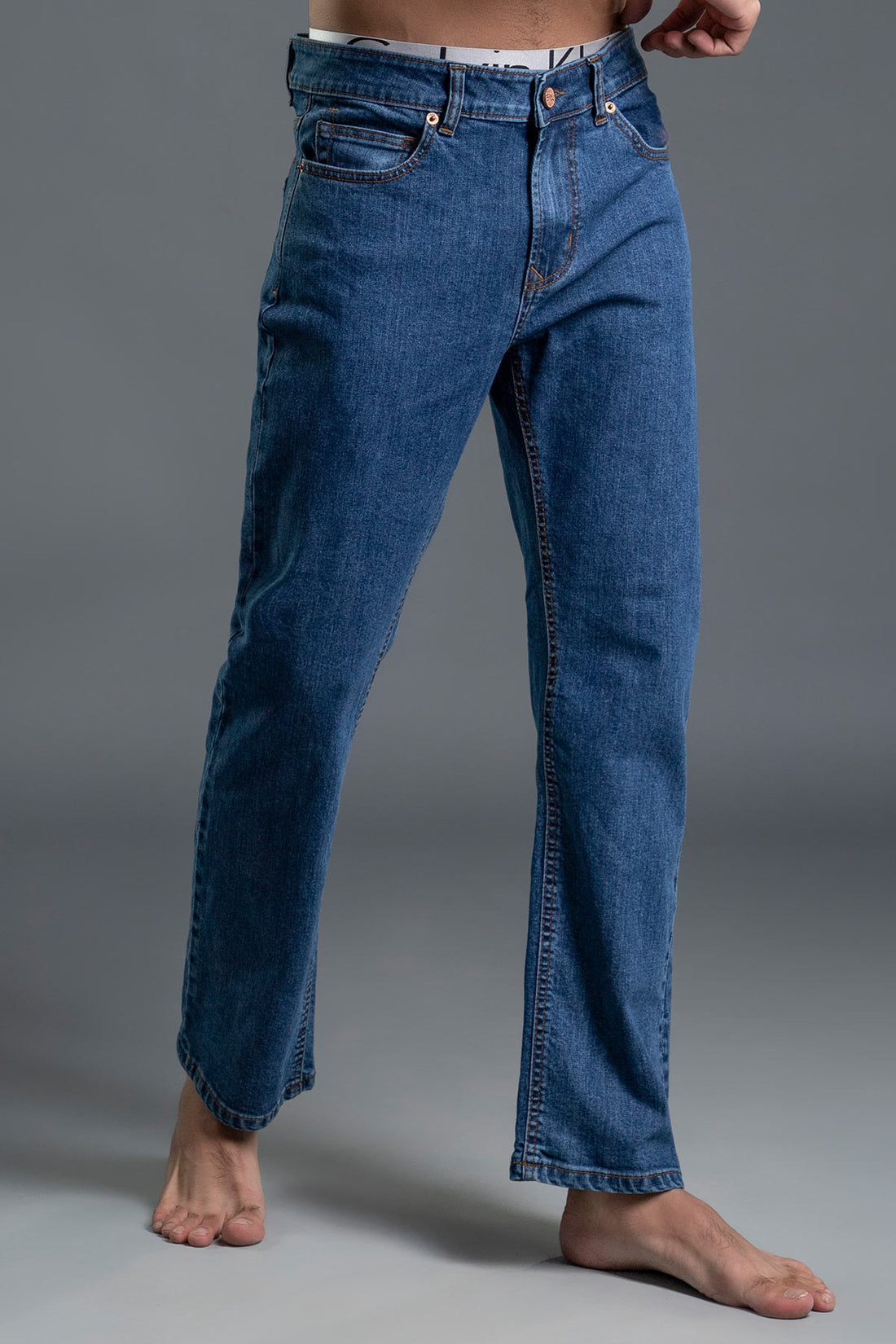 Denim-co mid blue jeans straight fit